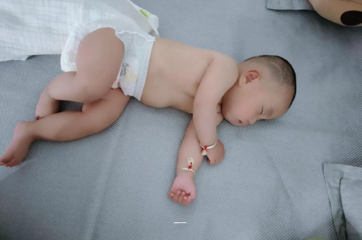 太原三个月宝宝头围 太原三个月宝宝头围